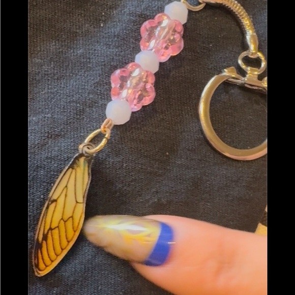 Jewelry - Pink Flower Butterfly Keychain